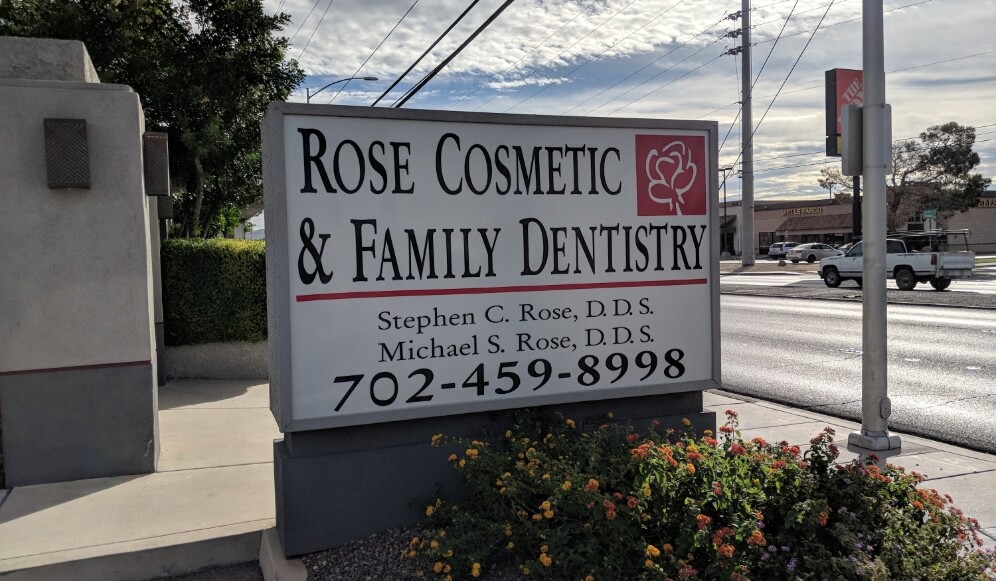 Rose Cosmetic and Family Dentistry office sign